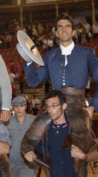 Sergio Galán abre la Puerta Grande de Murcia un año más